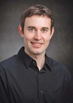 Associate Professor Derek Hoiem