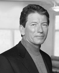 CS alumnus Thomas M. Siebel will deliver the Deans' Distinguished Leadership Lecture on April 23, 2010.