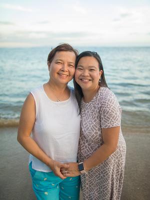 Ruey-Feng Li (left) and Amy Tamura