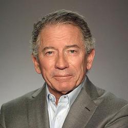 Thomas M. Siebel (BA History &acirc;&euro;&trade;75, MBA &acirc;&euro;&trade;83, MS CS &acirc;&euro;&trade;85), CEO of C3.ai.