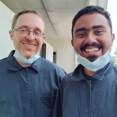 Illinois CS professor Matt Caesar and alum Aniket Shirke 