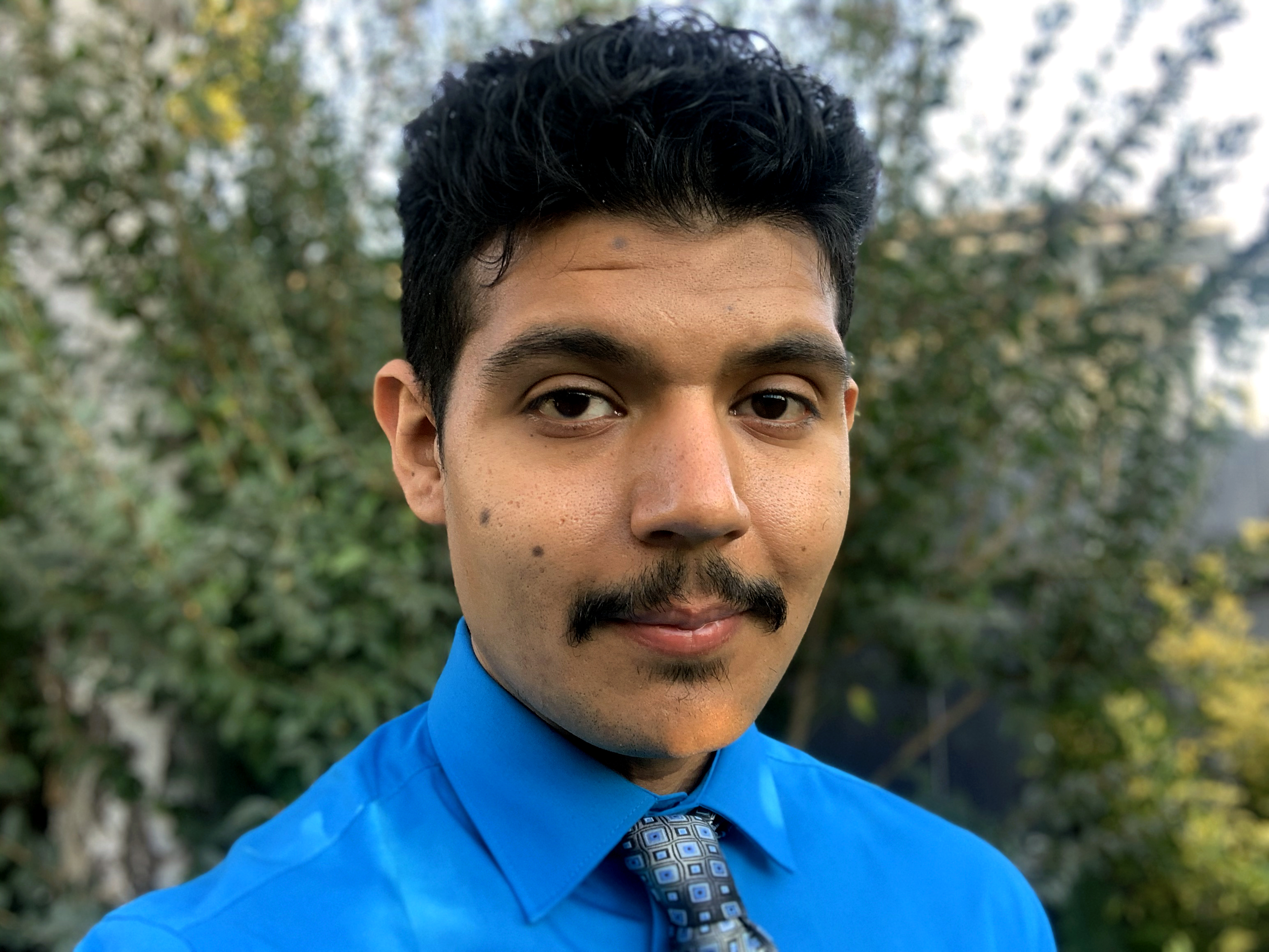 Headshot of Illinois CS graduate student Emmanuel Gallegos.